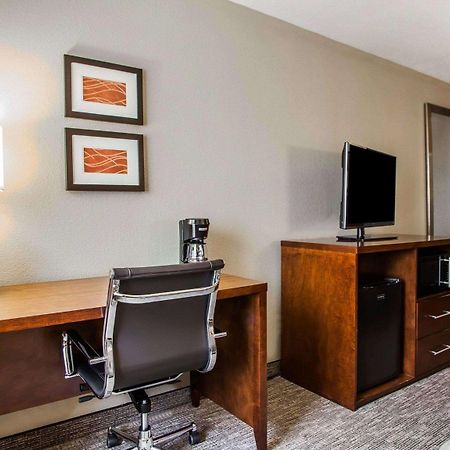 Comfort Inn Marshalltown South Екстериор снимка