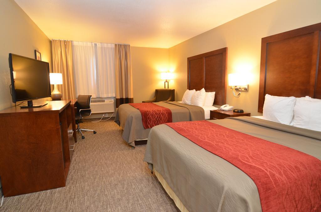 Comfort Inn Marshalltown South Екстериор снимка