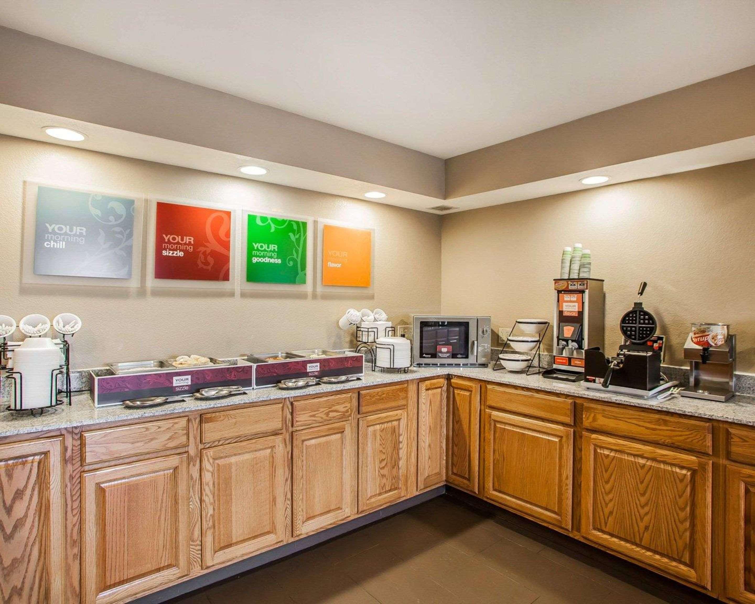 Comfort Inn Marshalltown South Екстериор снимка