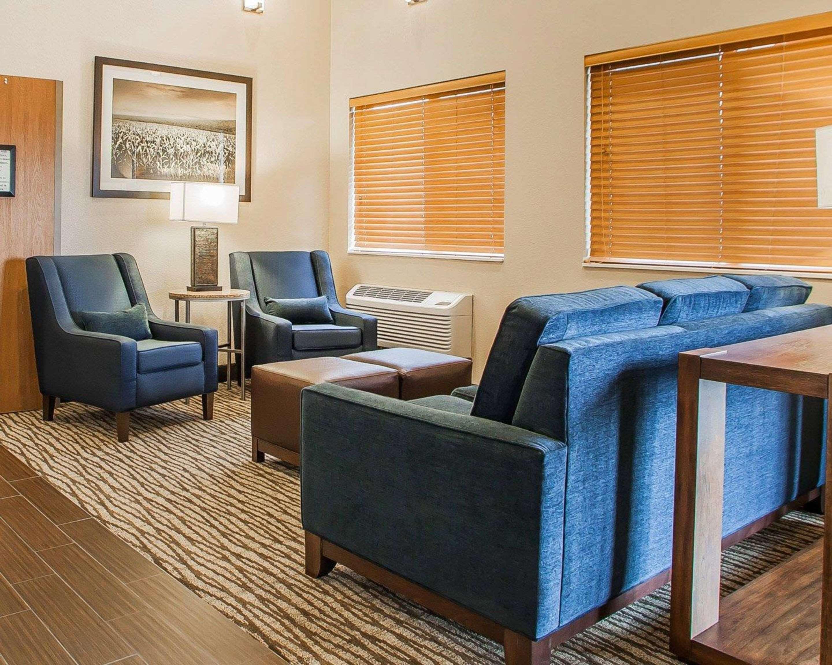 Comfort Inn Marshalltown South Екстериор снимка