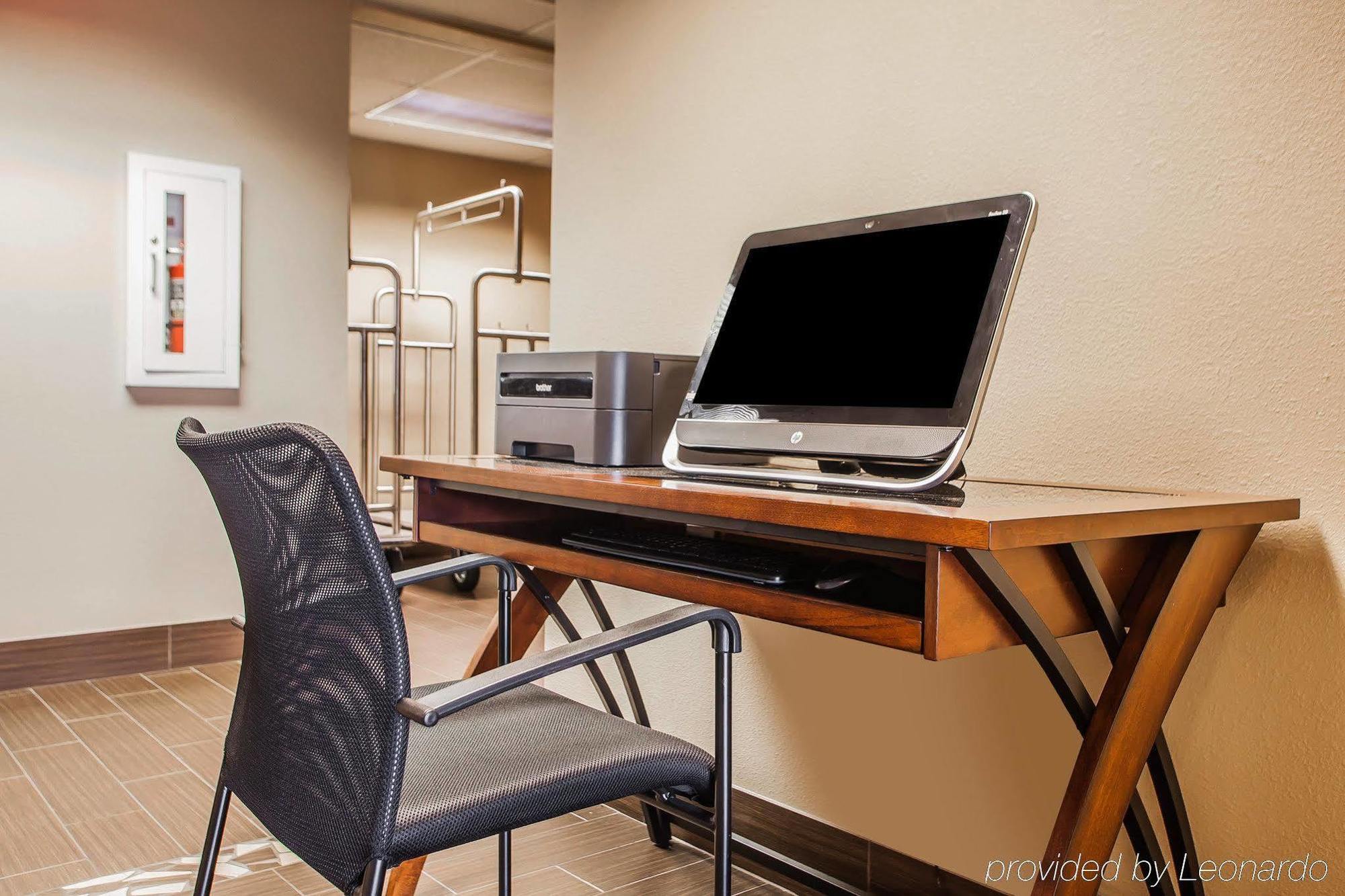 Comfort Inn Marshalltown South Екстериор снимка